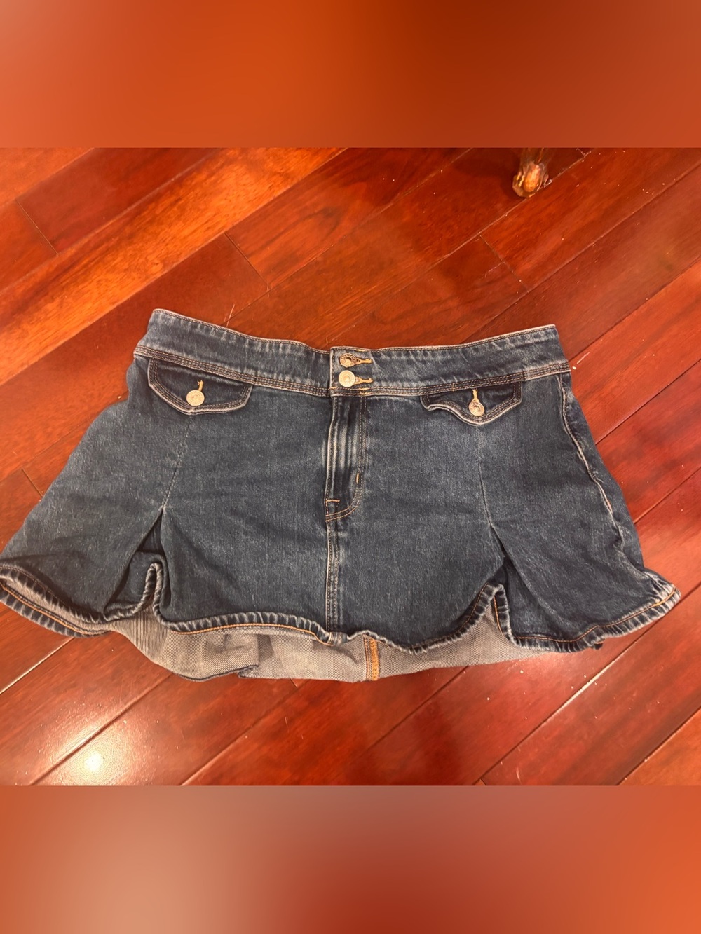 American Eagle Outfitters Dark Blue Denim Skirt with Contrast Stitching